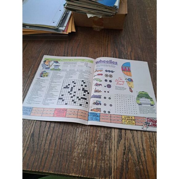 Lot of 3 Days of Thunder Family Fun Books 1990 NASCAR Paramount Exxon Promo - Picture 9 of 12